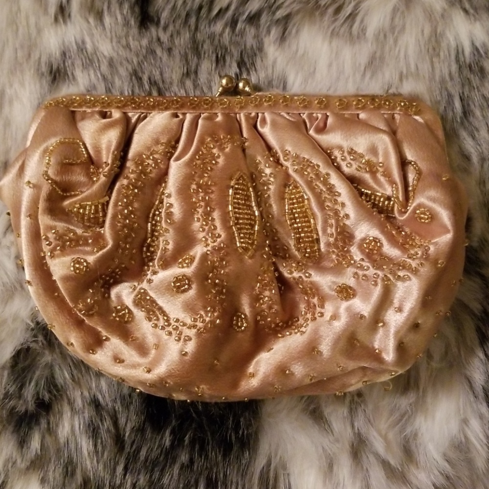 La Regale Gold Beaded Coin Purse Evening Bag